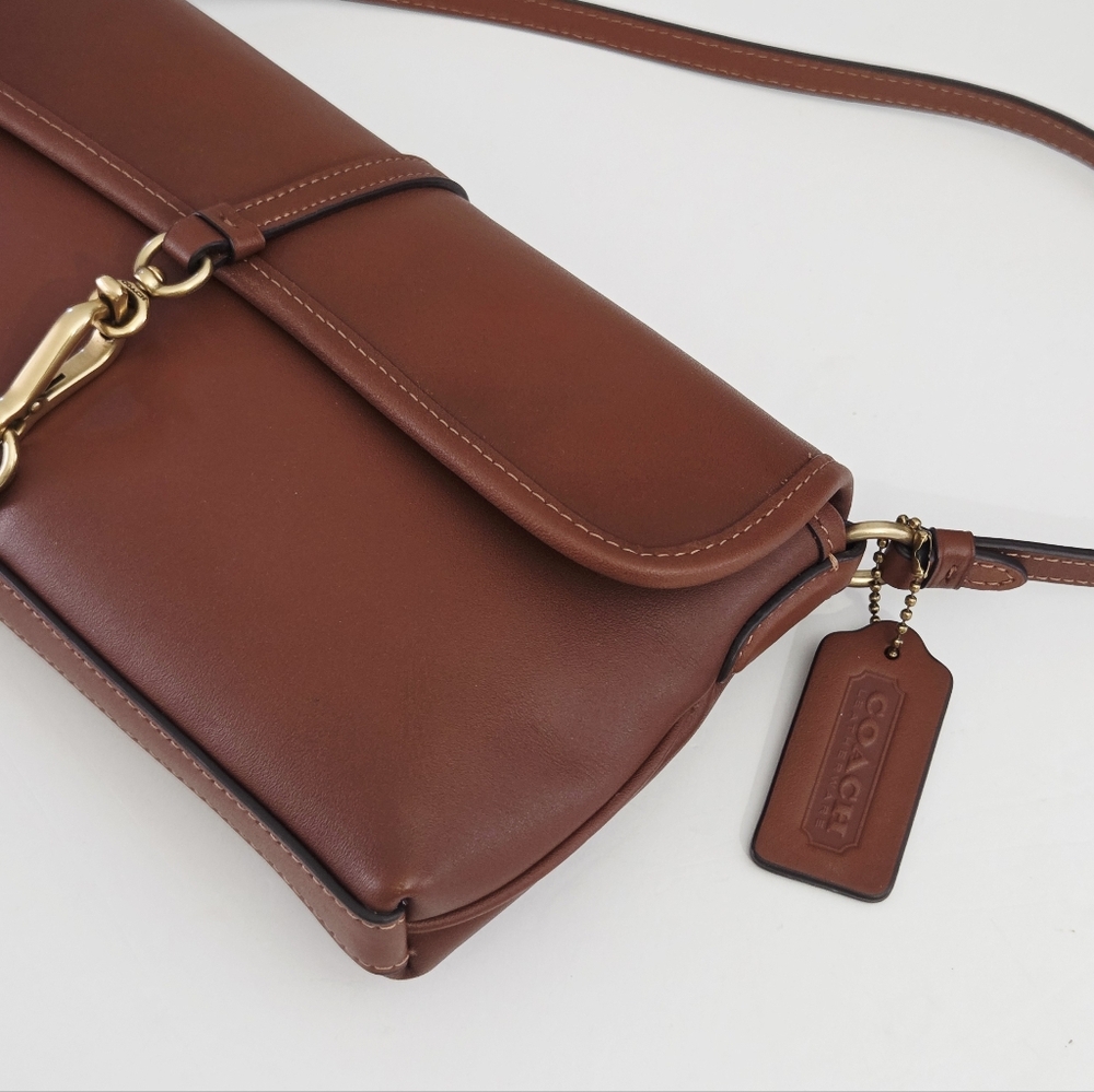 LIKE NEW COACH HAMPTONS 1941 SADDLE BAG BROWN WITH BRASS HARDWARE - Picture 9 of 12